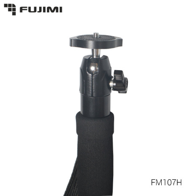 Fujimi FM107 лёгкий алюминиевый монопод с шаровой головой и ножным упором, макс/мин 1795/625 мм, нагр. 5 кг, вес 0,57 кг
