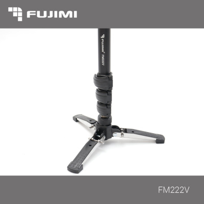 Fujimi FM222V Алюминиевый монопод с 3-х точечным упором (ногами) и головой для видеосъёмки. 1470 мм, 4,5 кг