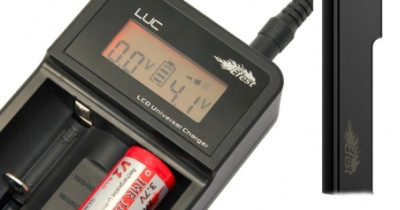 Зарядное устройство Efest LUC V2