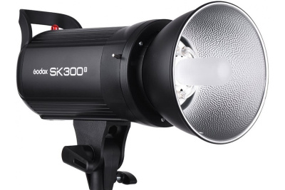 Комплект студийного оборудования Godox SK300II-E