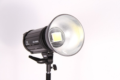 Постоянный свет FST EF-100 (LED) Sun Light 5500K